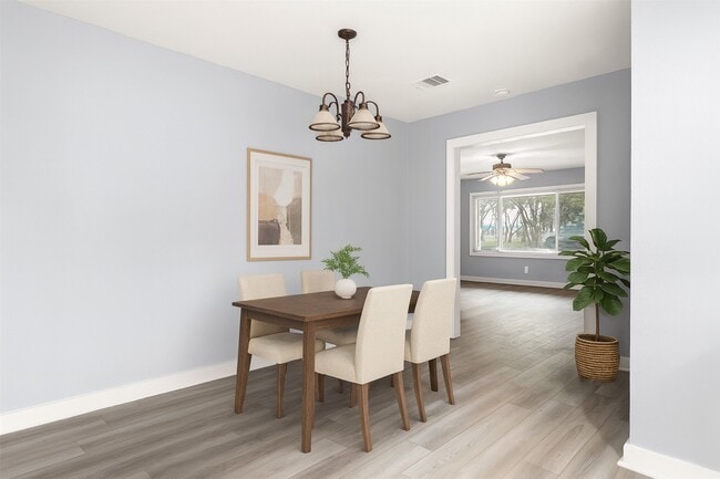 Building Photo - 3314 1st Ave S