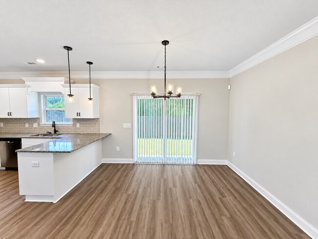 Building Photo - 4041 Cottingham Wy