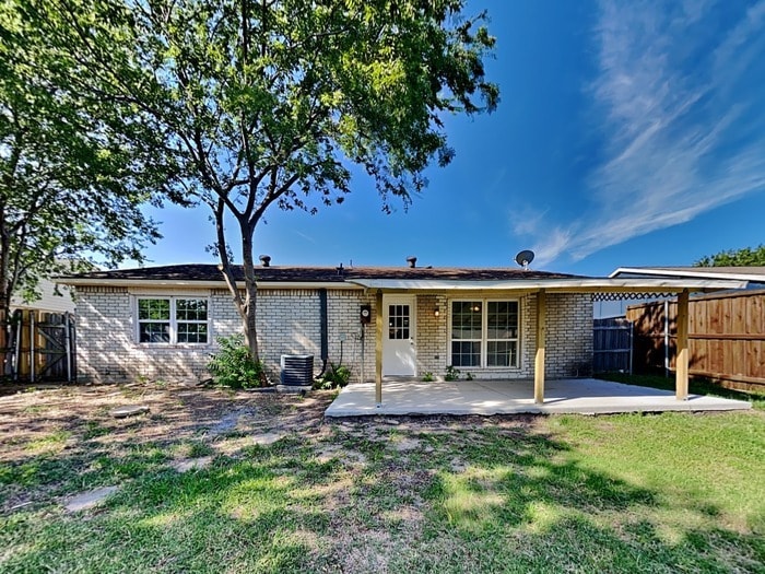 Building Photo - 5221 Norris Dr