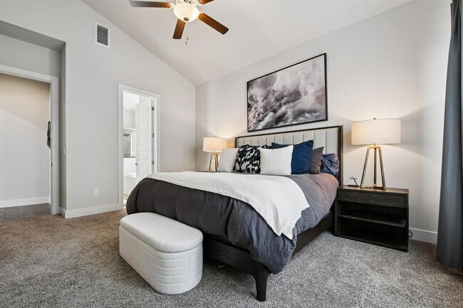 Building Photo - 11212 Charger Wy