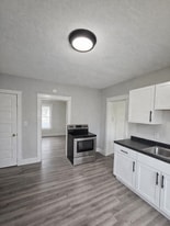 Building Photo - 406 Garfield Ave