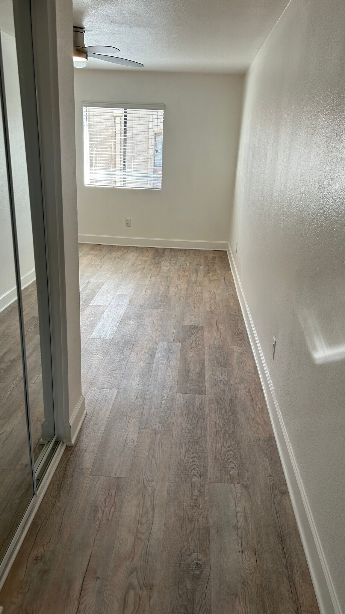 Master 1 has 2 closets - 3825 E Camelback Rd