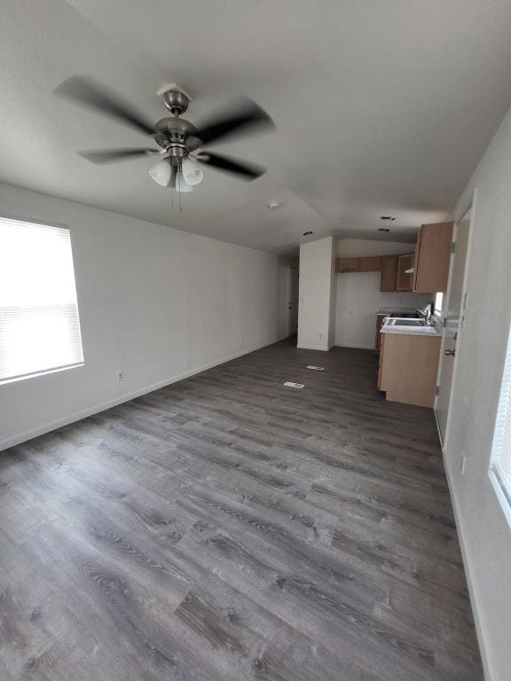 Building Photo - 3974 E Shaeffer Ave