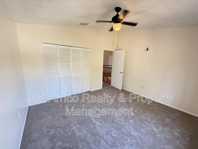 Building Photo - 12653 Longcrest Dr