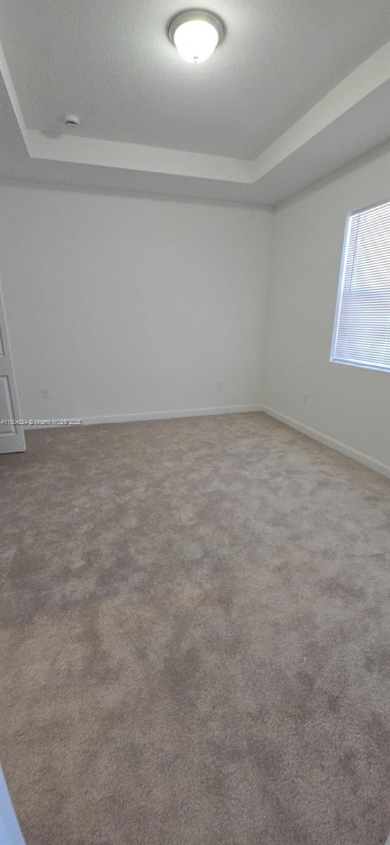 Building Photo - $2,500 1162 SE 1st Ter