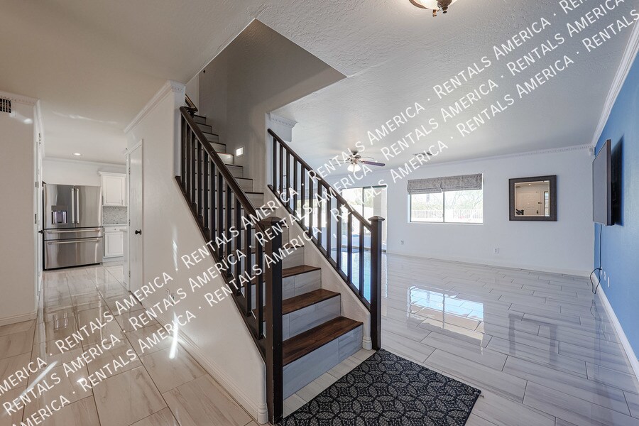 Building Photo - 10402 E Nice Ct