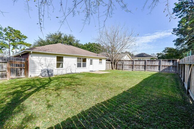 Building Photo - 11102 Kentington Oak Dr