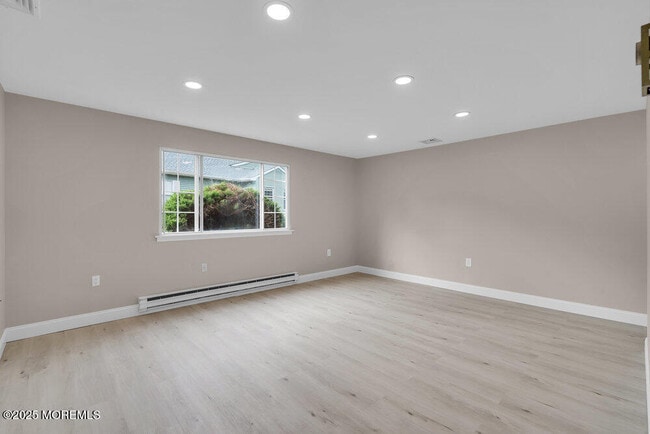 Building Photo - 9A Juniper Ln