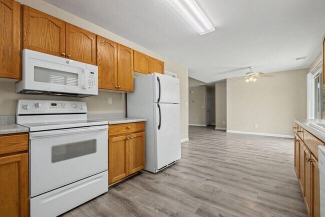 Building Photo - 1081 Jubilee Ct