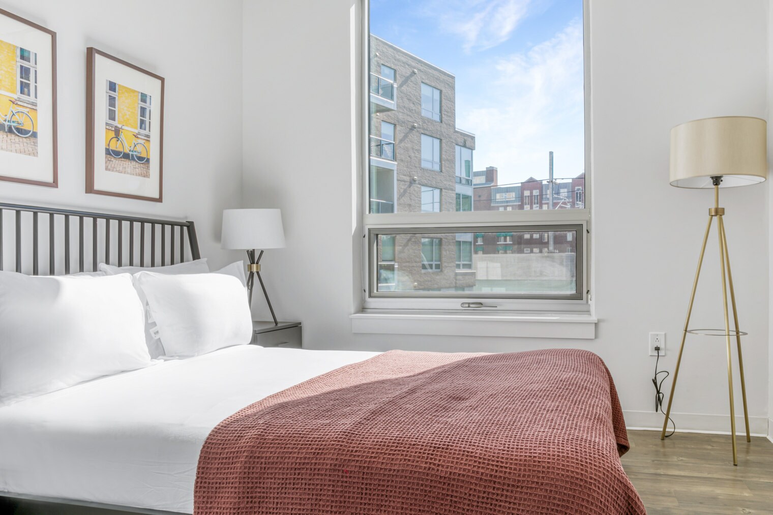 Building Photo - 5 Glassworks Ave