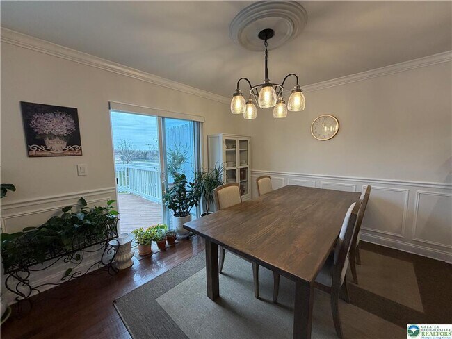 Building Photo - 7109 Hunt Dr