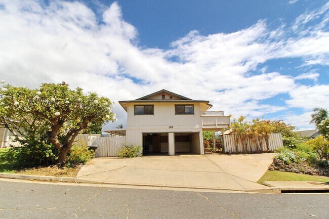Building Photo - Island Living Awaits in South Maui in the desirable Keonekai Heights neighborhood- Move in Specia...