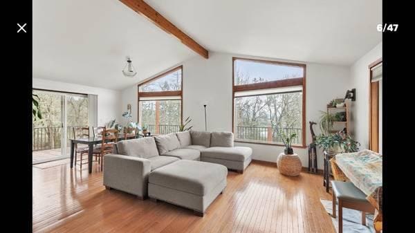 Building Photo - 498 NW Scenic Dr