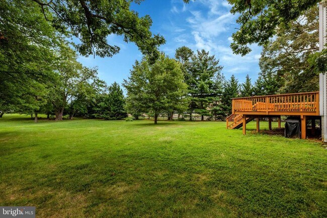 Building Photo - 2219 Cedar Mill Ct