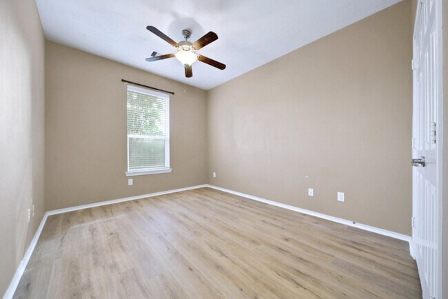 Building Photo - 19715 Shallow Shaft Ln