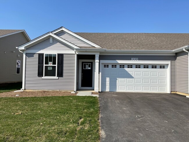 Building Photo - 325 Sussex Ln