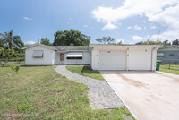 Building Photo - 2934 Matthew Dr