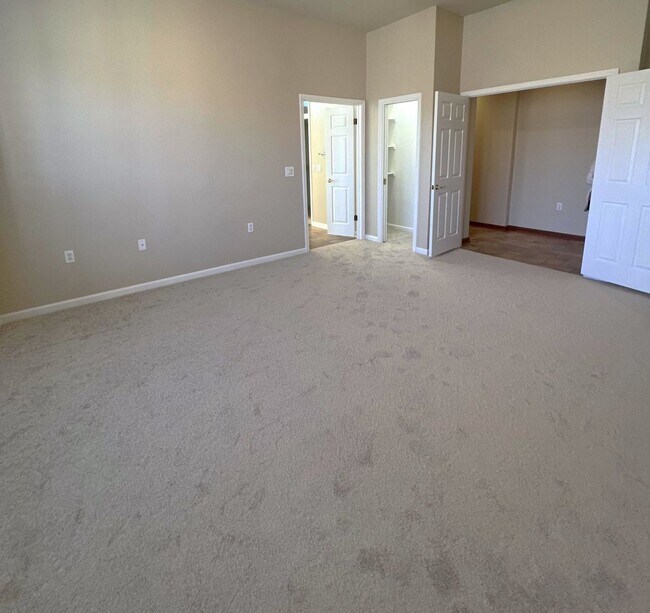 Building Photo - 106 Morning Glory Cir