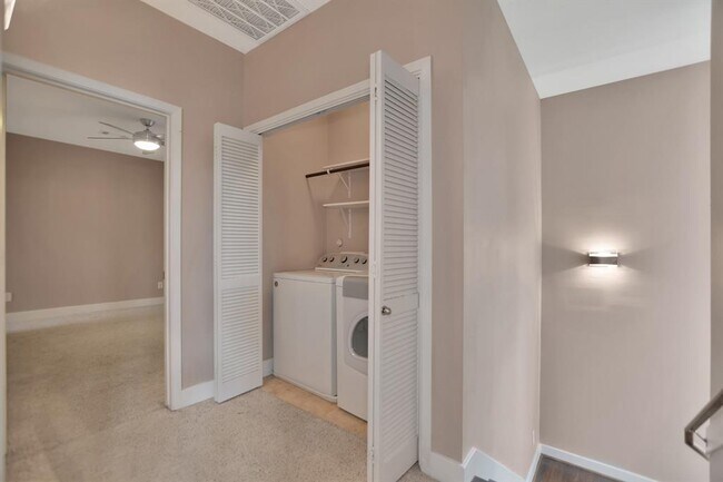 Building Photo - 4306 O'Reilly