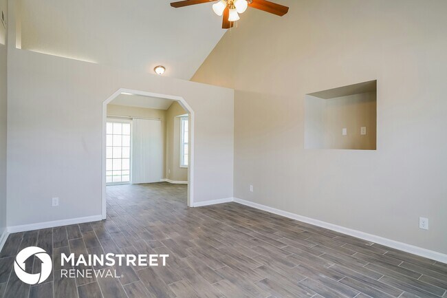 Building Photo - 5109 Julip Dr