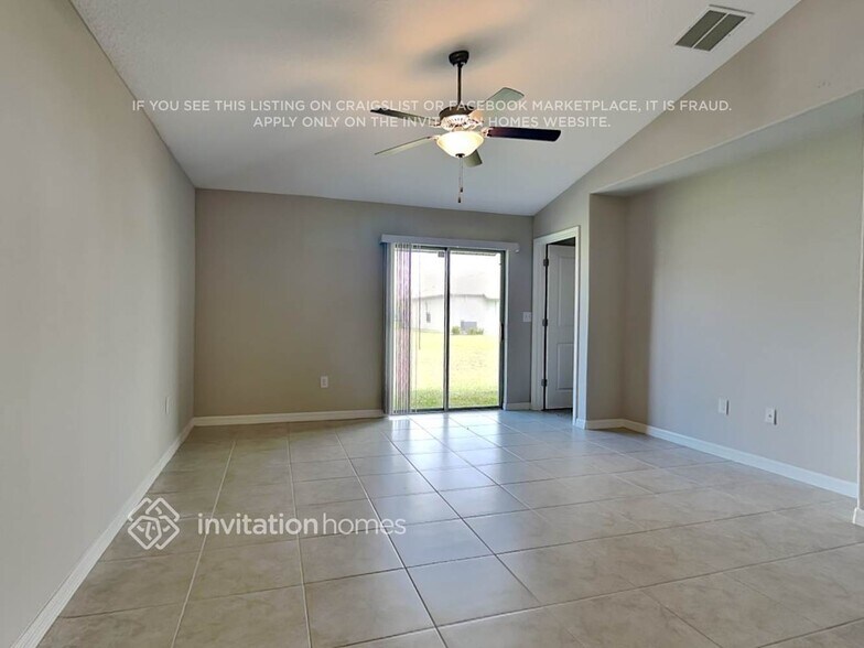 Building Photo - 7114 Paradise Island Ct