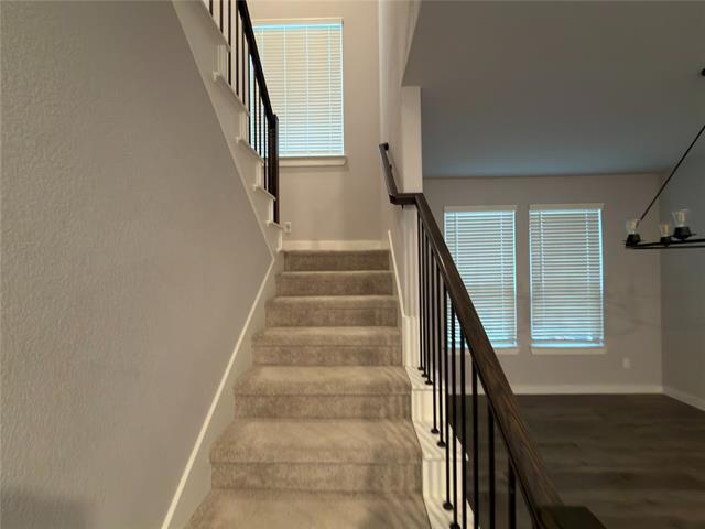 Building Photo - 3102 Bunting Dr