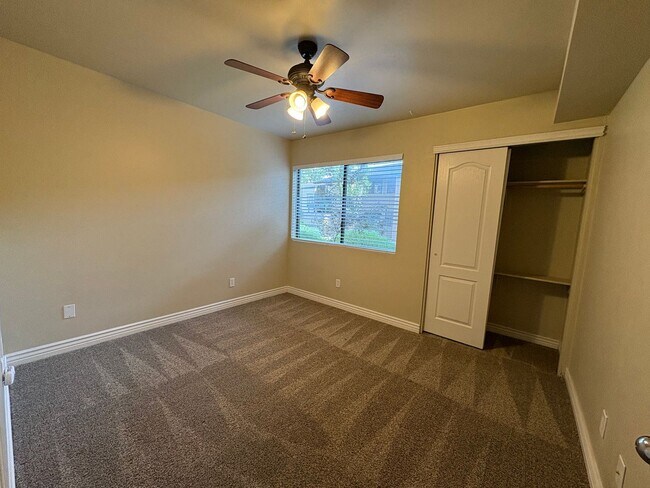 Building Photo - 3200 S Litzler Dr