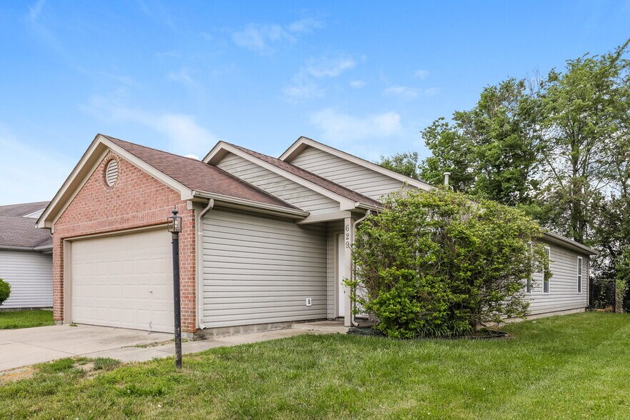 Building Photo - 629 Locust Grove Ln