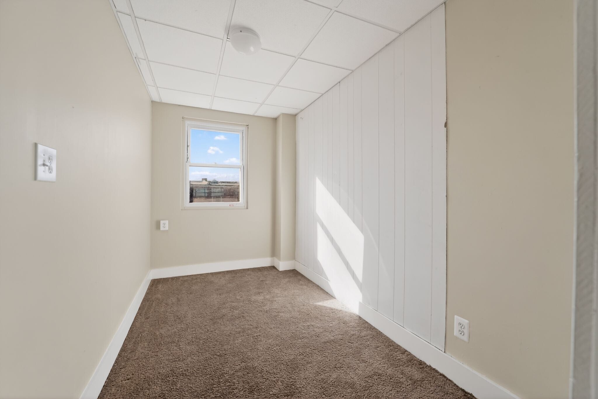 Building Photo - 3544 4th St