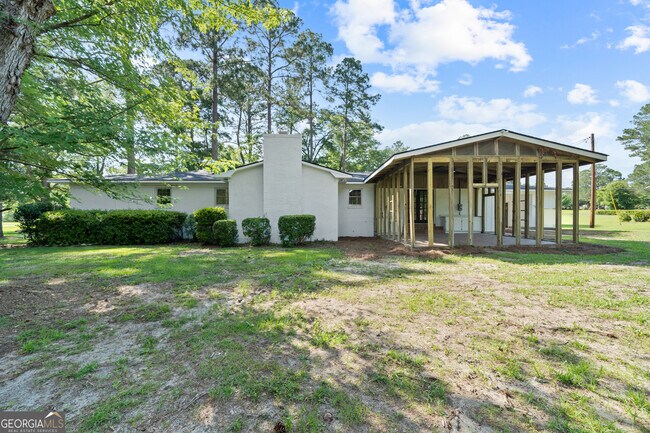 Building Photo - 223 Brookwood Dr