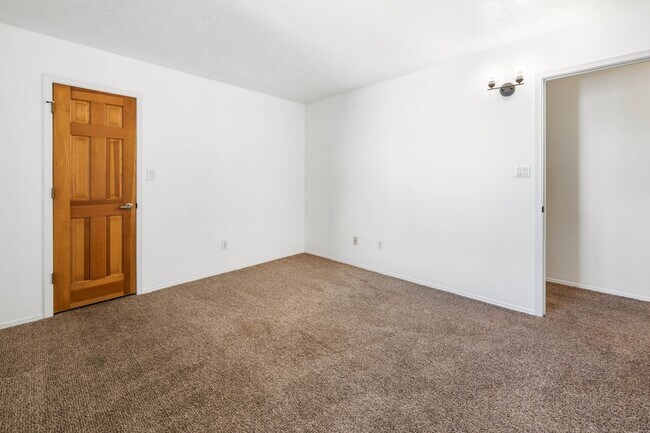 Building Photo - NEW MOVE-IN SPECIAL! Vibrant Home Off Rode...