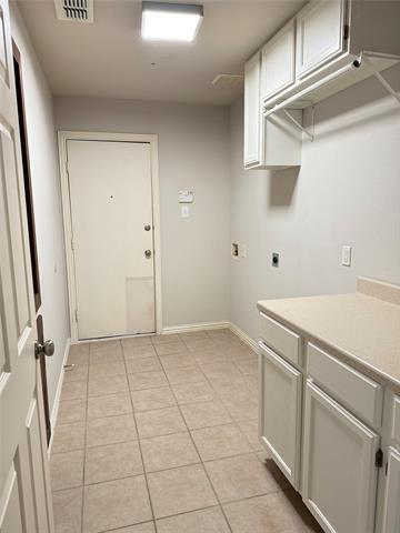 Building Photo - 6400 Eaglestone Dr
