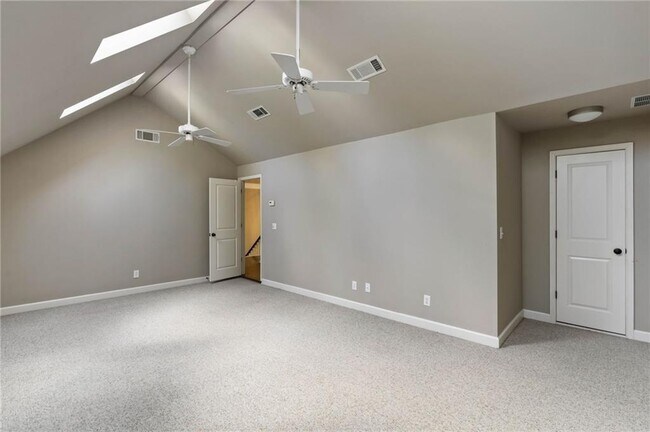 Building Photo - 5630 Sandown Way