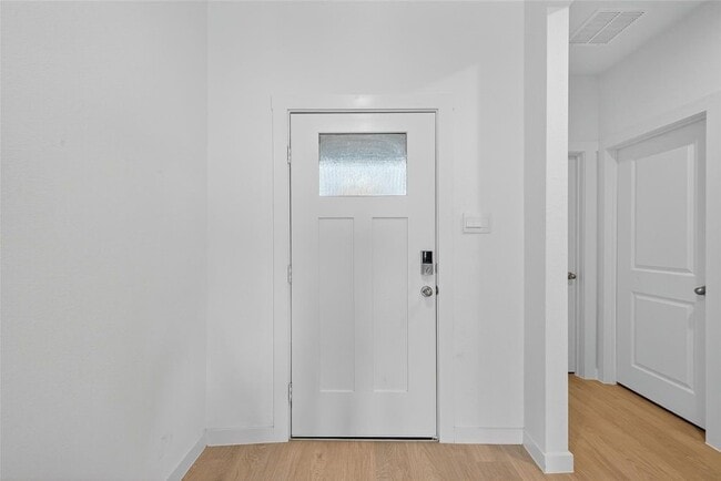 Building Photo - 30611 Castle Cove Dr