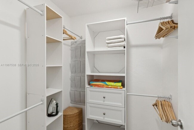 Building Photo - 1512 NW 4th Ave