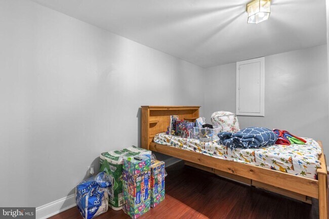 Building Photo - 10211 Brightstone Pl