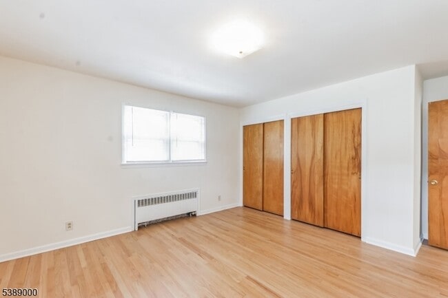 Building Photo - 83 Baldwin Pl