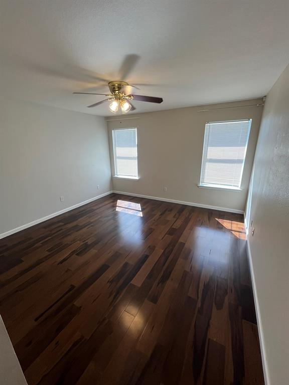 Building Photo - 300 Brandons Way