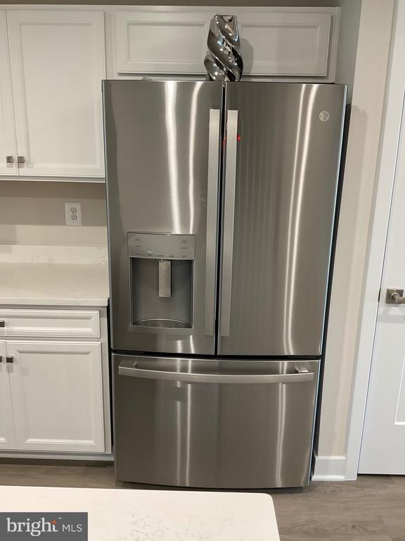 Building Photo - 4317 Southerby Dr