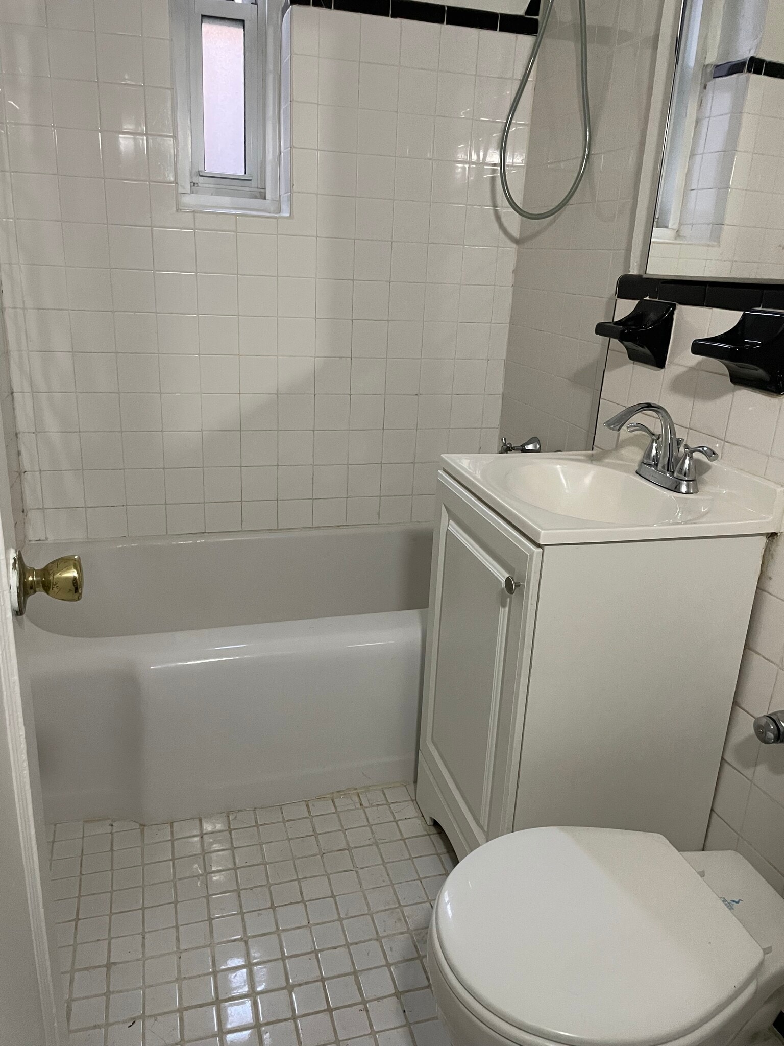 Building Photo - 34-15 74th Street