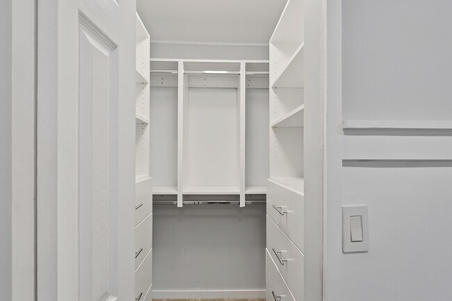 Building Photo - 1259 SW 46th Ave