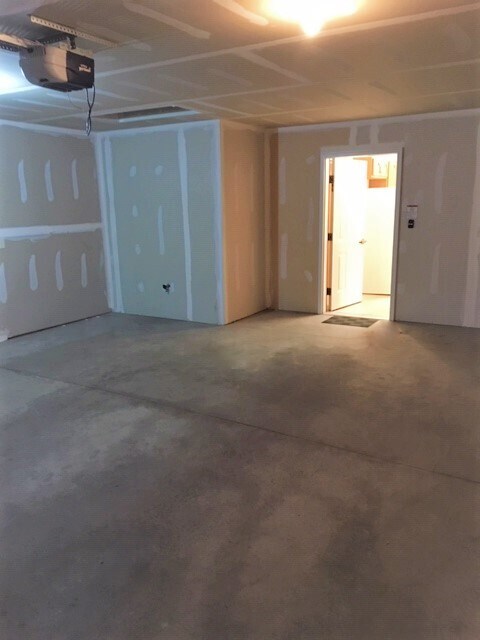 Building Photo - 4113 Kane Ct