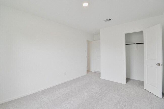 Building Photo - 18566 Cepagatti Dr