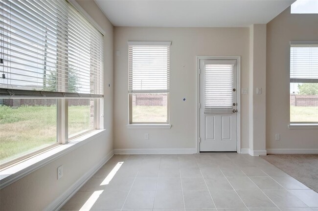Building Photo - 20714 Max Sky Ct