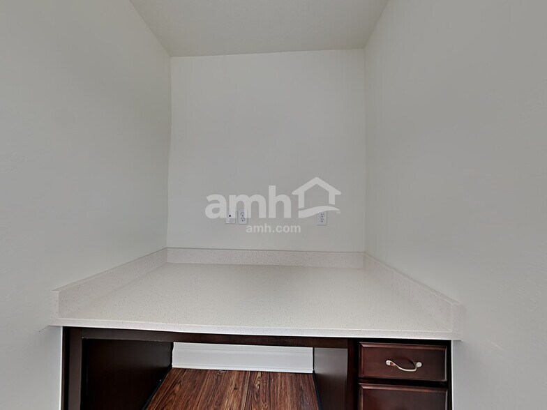 Building Photo - 12295 Sapp Rd