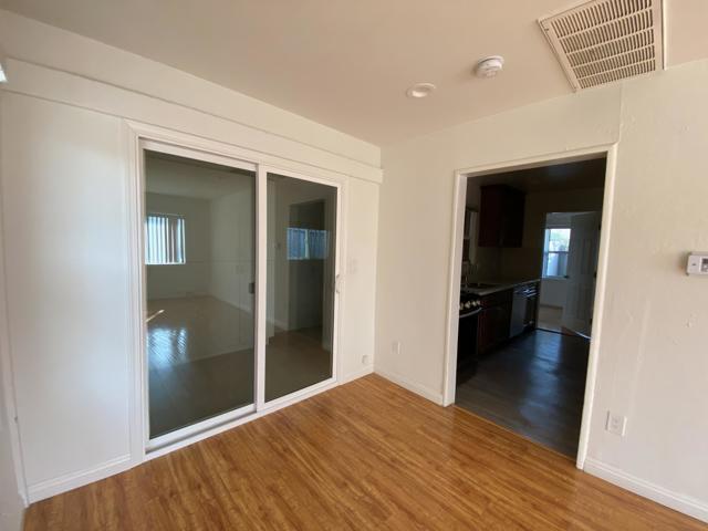 Building Photo - 3256 Prospect Ave