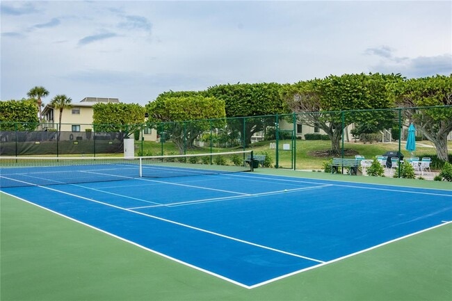 Building Photo - 6400 Flotilla Dr