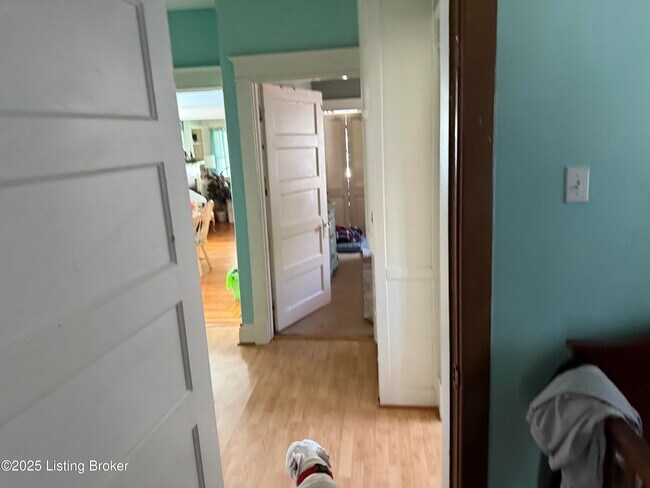 Building Photo - 111 Adair Ave