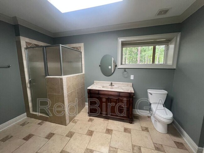 Building Photo - 168 Timberlake Dr