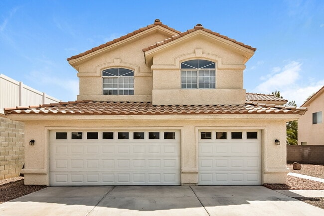 Primary Photo - 3920 Wainscot Ct